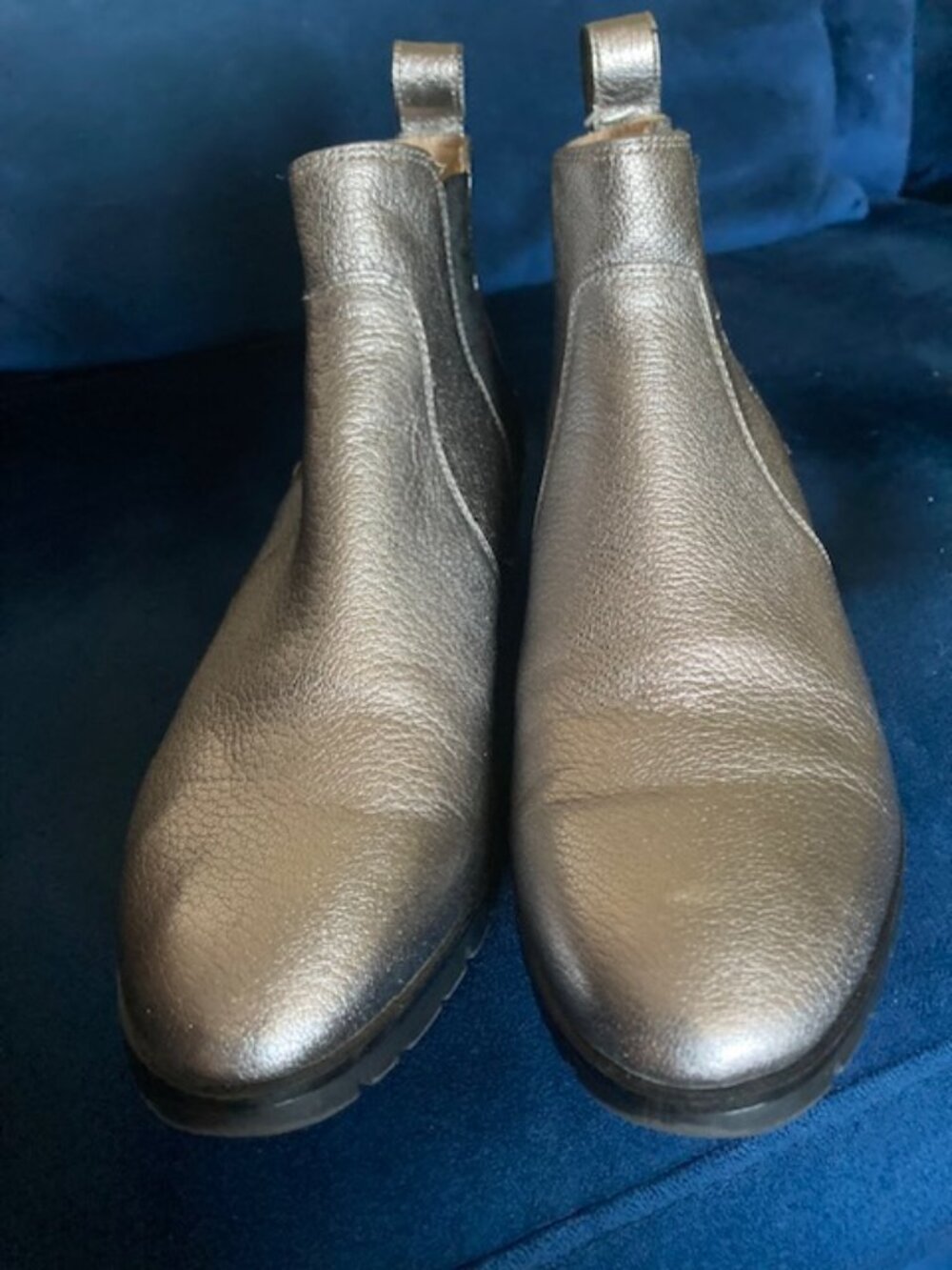 Karl Lagerfeld Silver Chelsea Boots with Silver link Chain in Heel 38